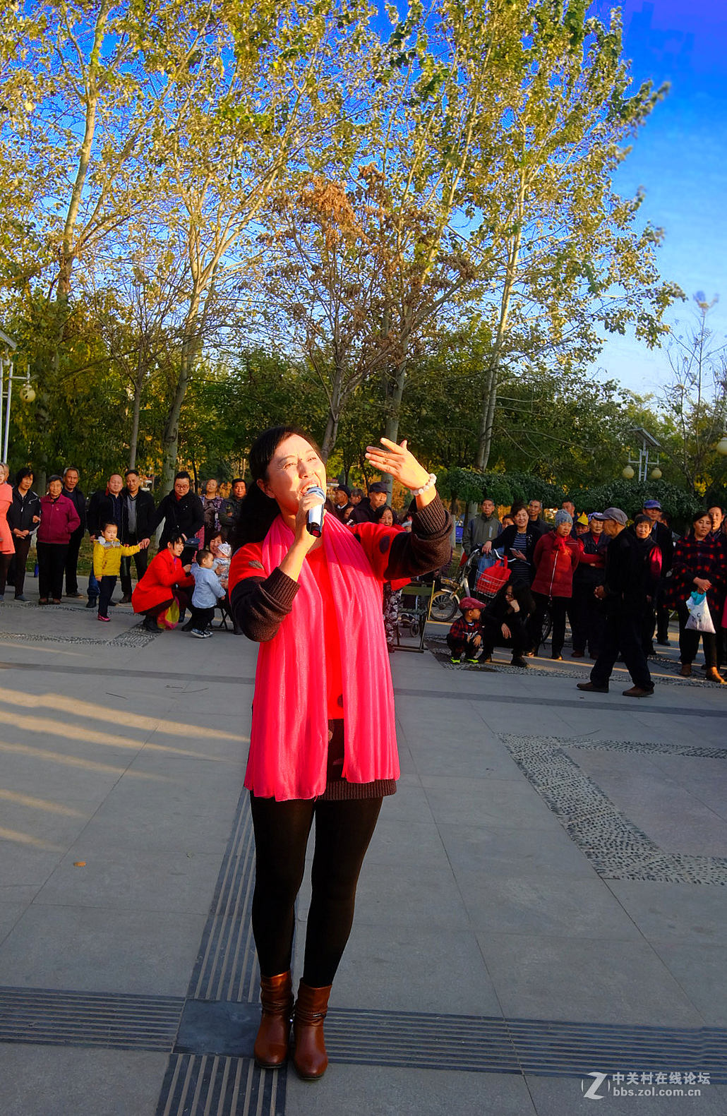 老年艺术演出。。。。。。。。。。