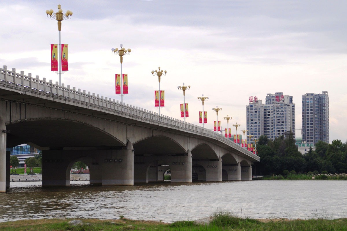 汉中市南郑区大河坎图片