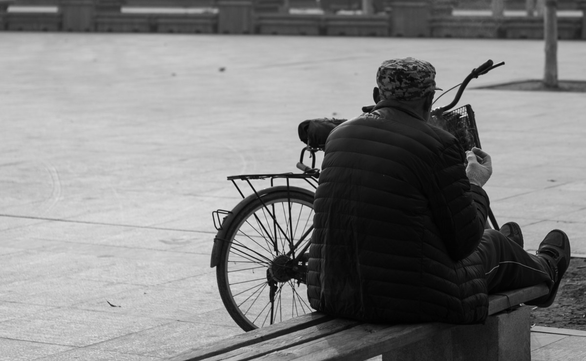 若干年后我的老年生活也是这样吗（一组黑白照）