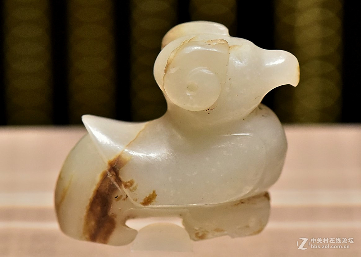 妇好展中的小玉件