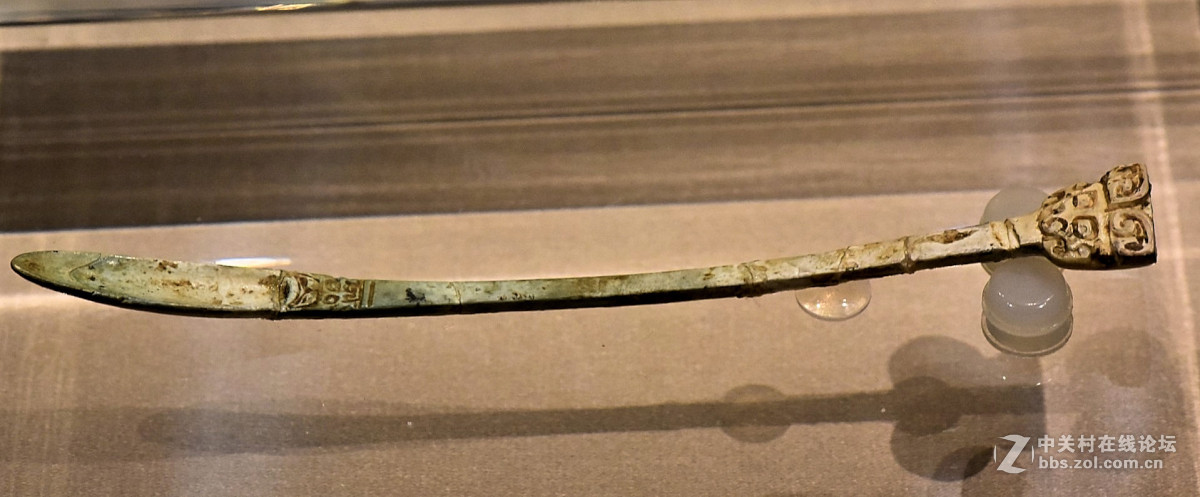 妇好展中的小玉件