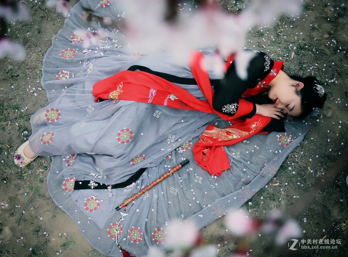 #佳能月赛-人间四月天#三生三世桃花缘