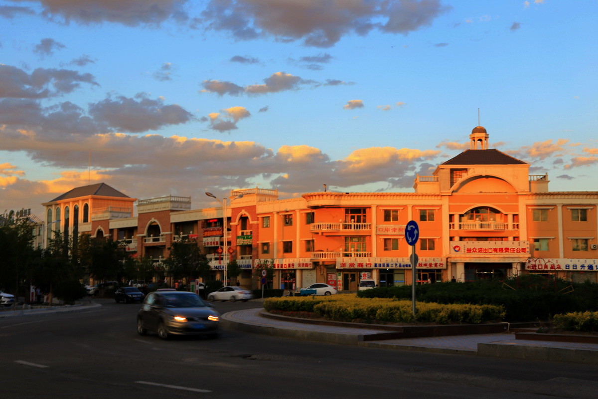 二连浩特市晚霞