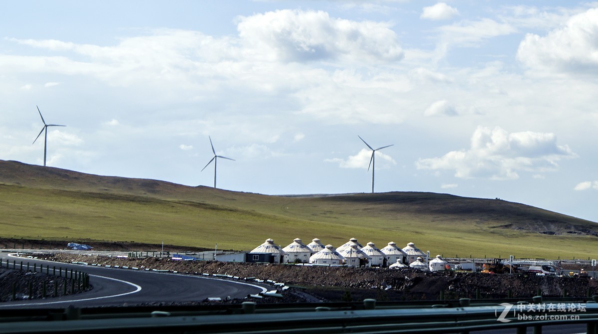 呼伦贝尔的蓝天和白云