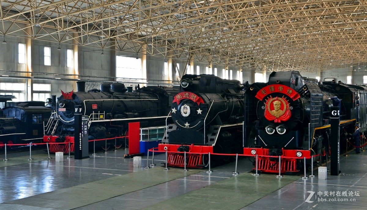 北京铁道博物馆东郊馆的部分火车头