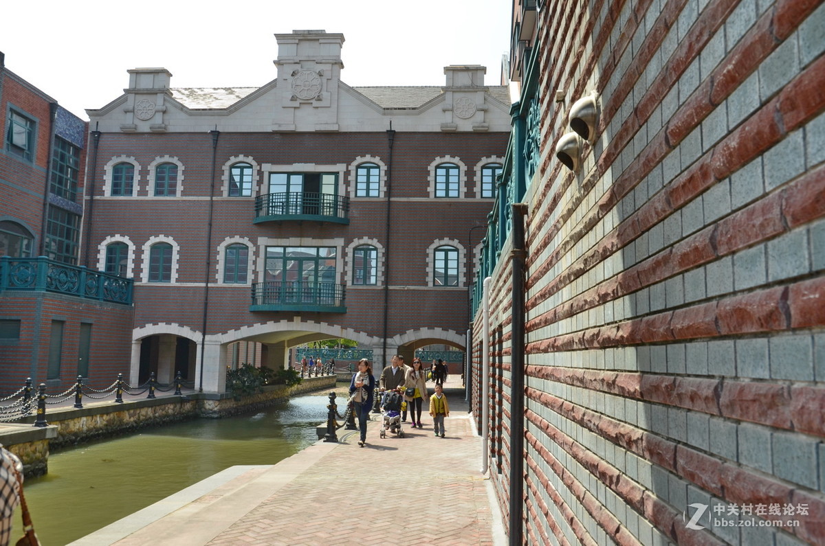 松.江泰晤士小镇