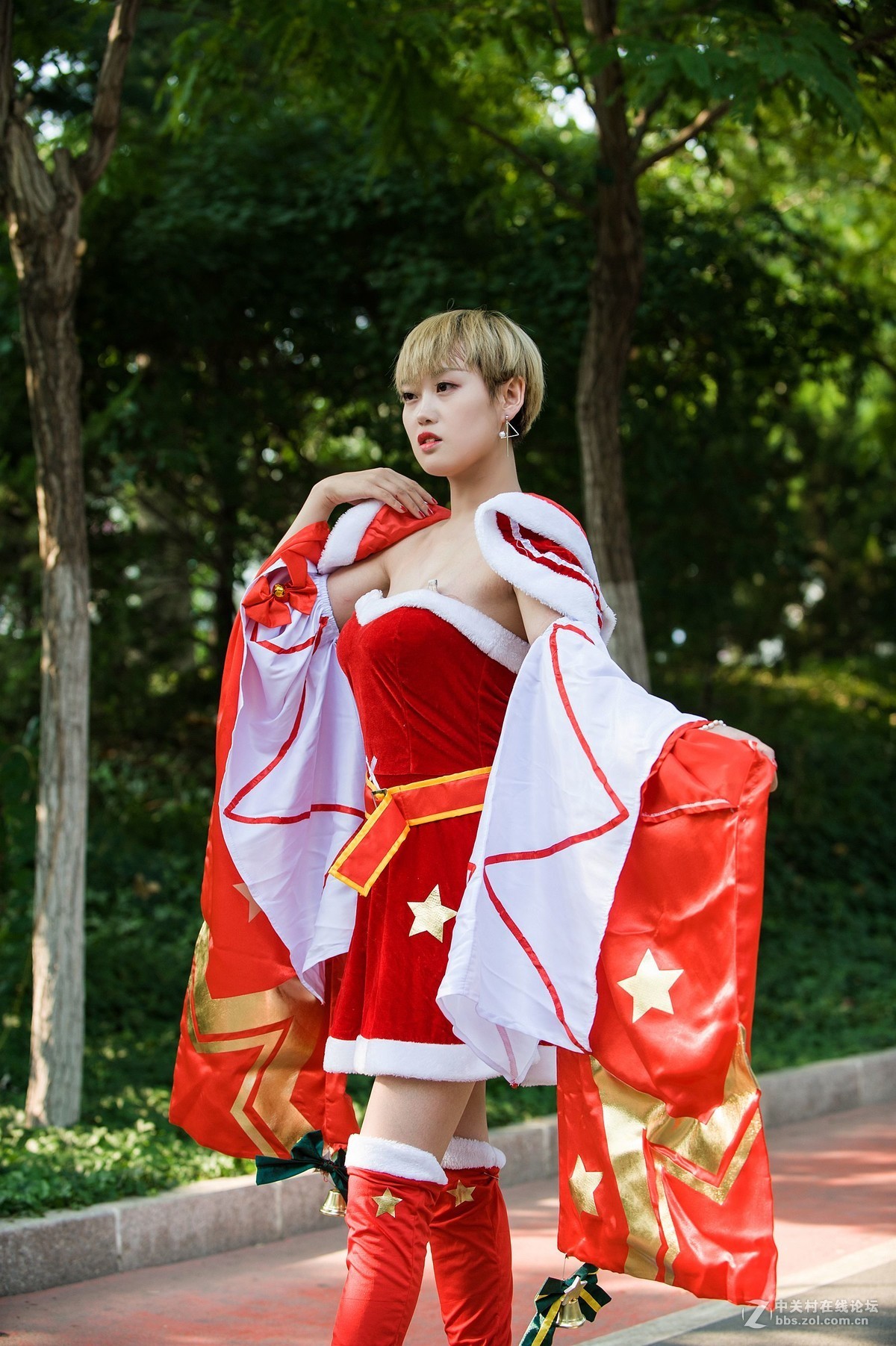 长虹cos小精灵(2)