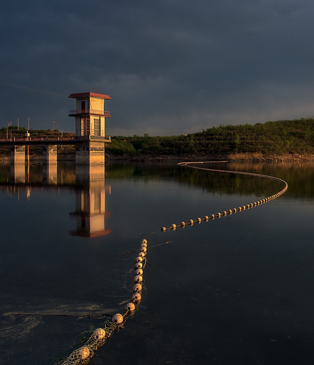 燕川水库光影