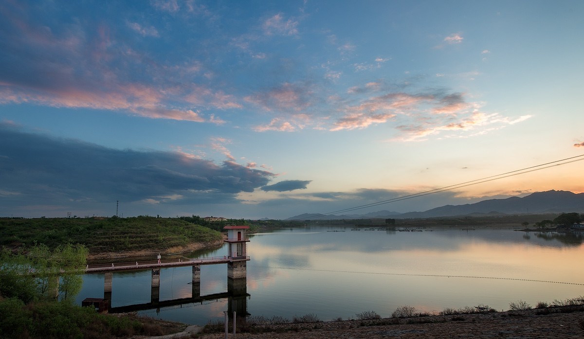 燕川水库光影