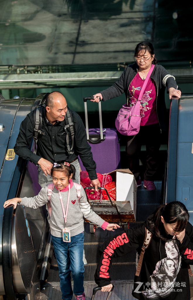 火车站春运人文场景