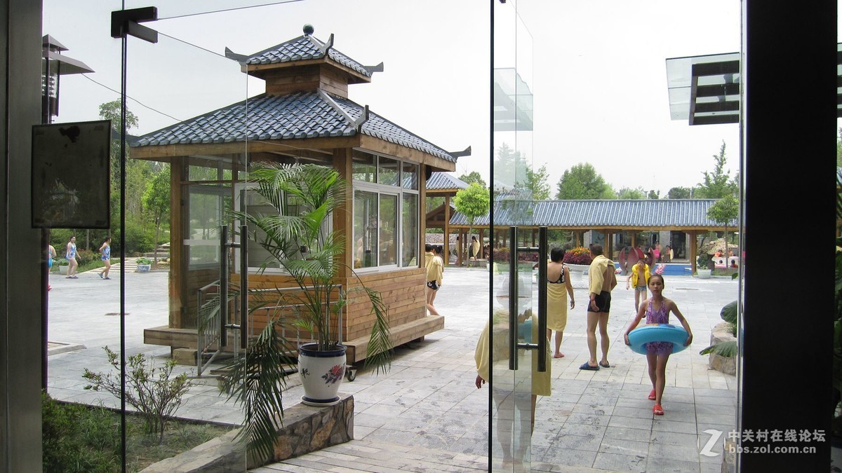 11年夏8月南召莲花温泉