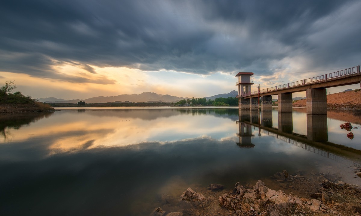 燕川水库光影