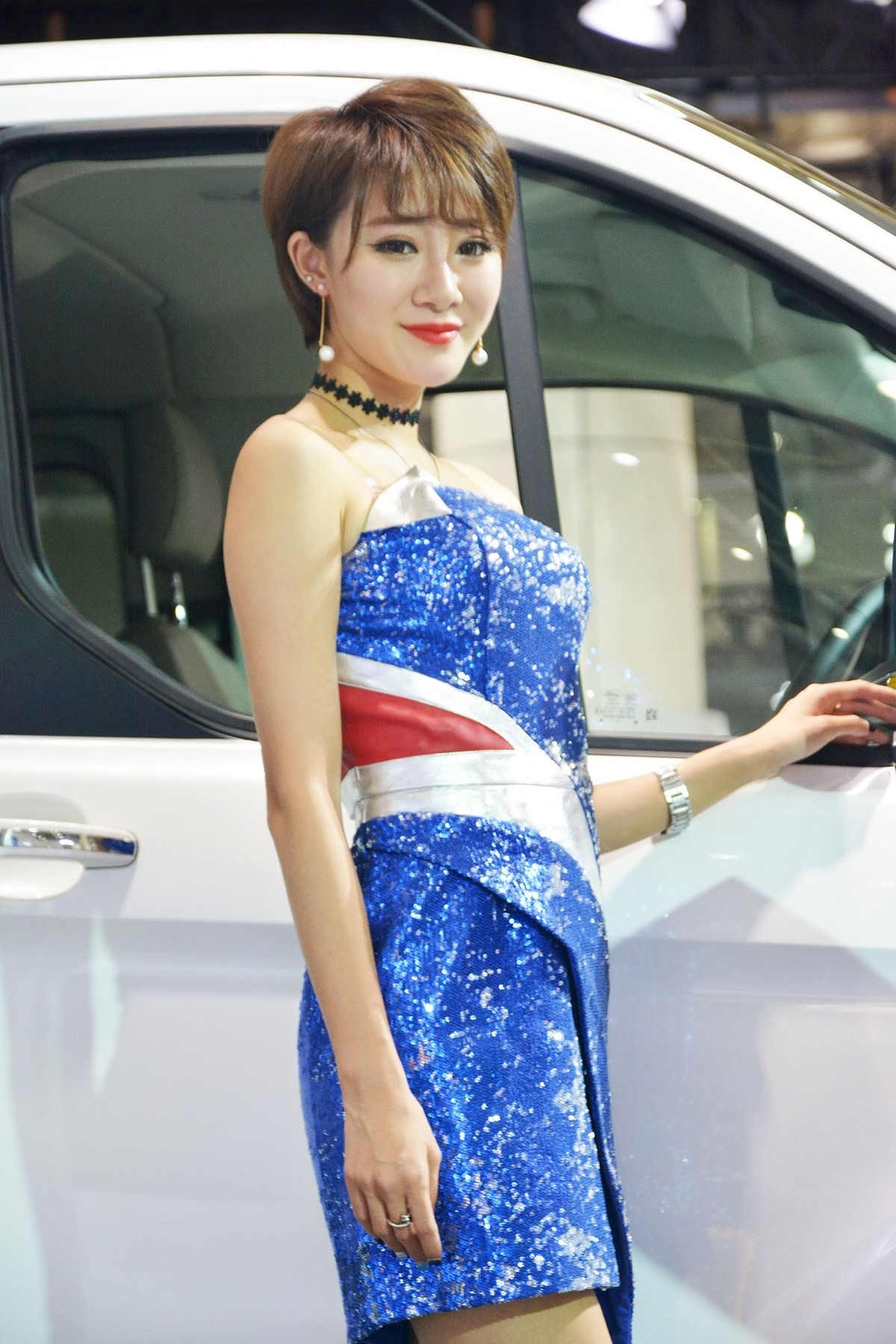 2016年大连车展的一些车模美图