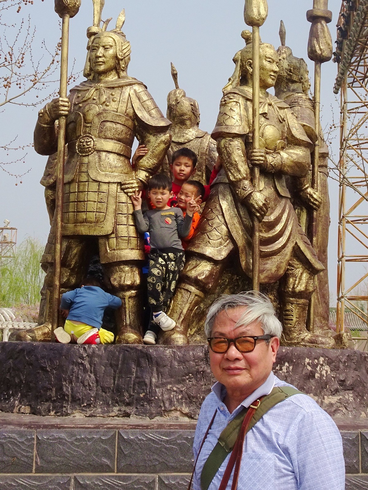 开封自拍照。我摄影我快乐，齐摄影齐快乐。75岁一老头祝摄友都快乐。