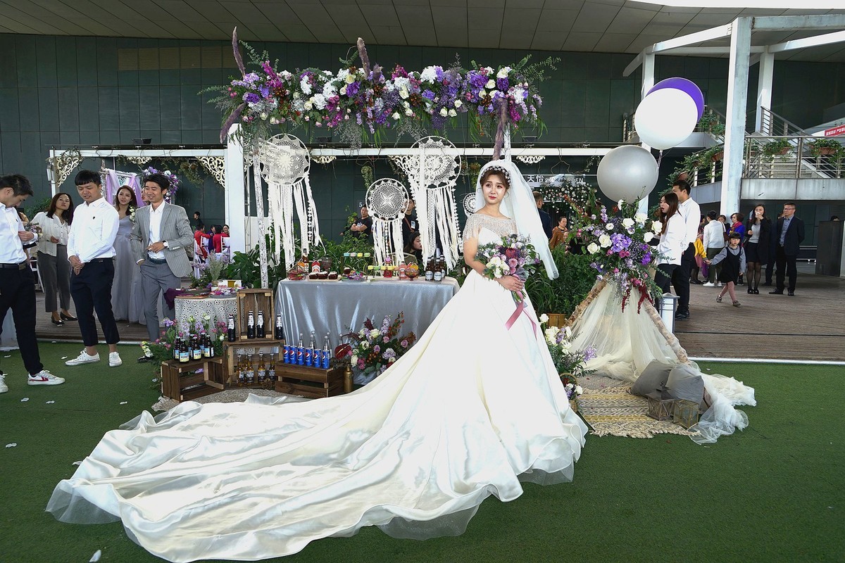 环境人像---我的外甥--张振环的婚礼！。。。。