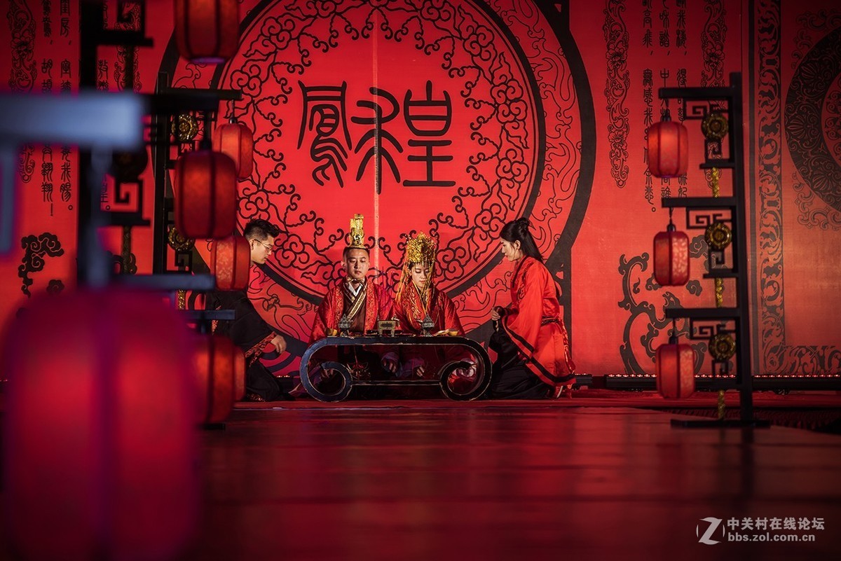 【许你凤冠霞帔】