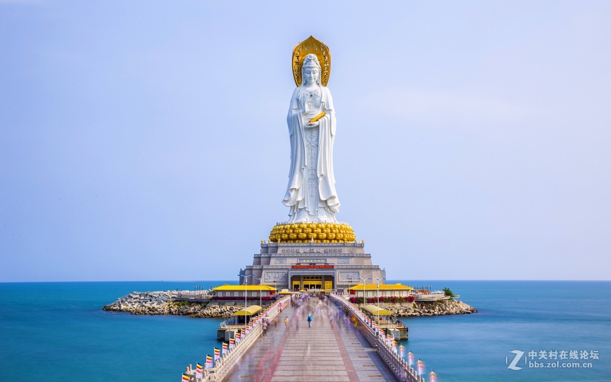 海南三亚海上观音