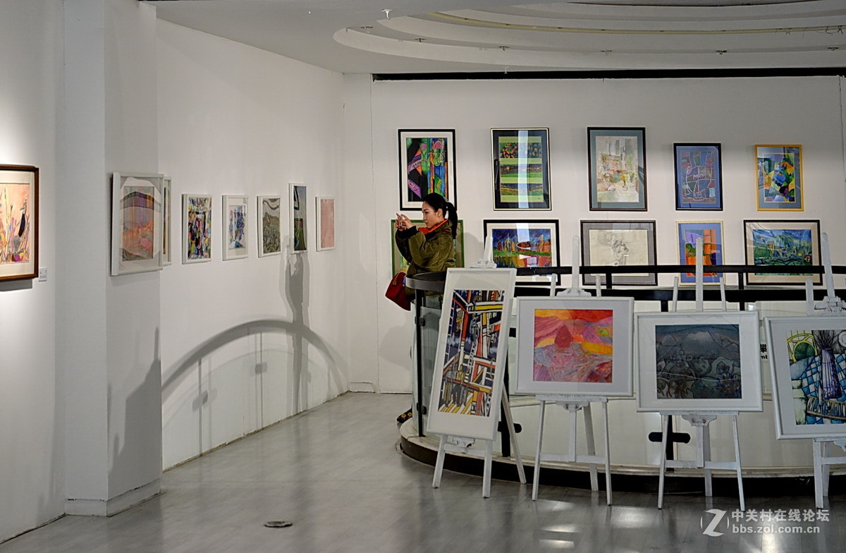 多伦美术馆一瞥