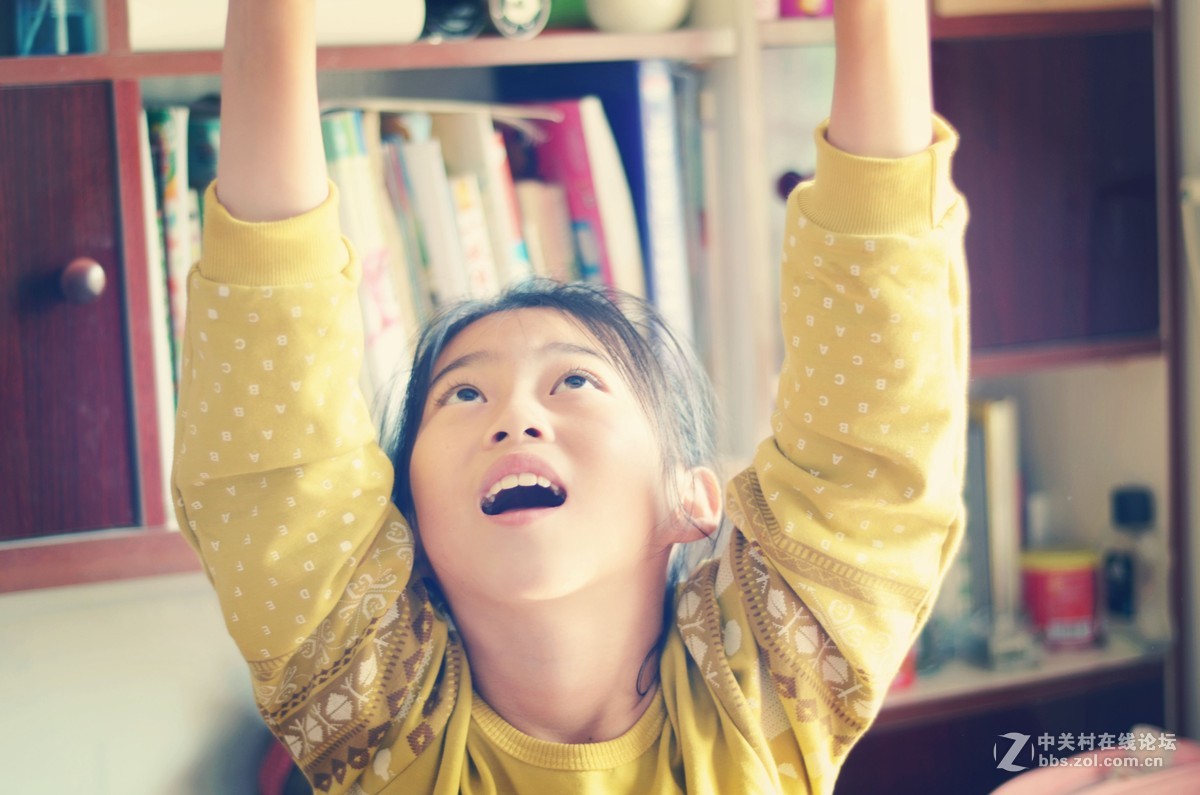 快要出远门了！由于环境问题没办法带相机，女儿上学了！要出发之前拍几张玩偶