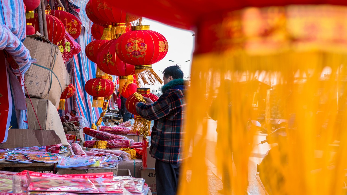 70d适马1835洛阳年味的关林市场