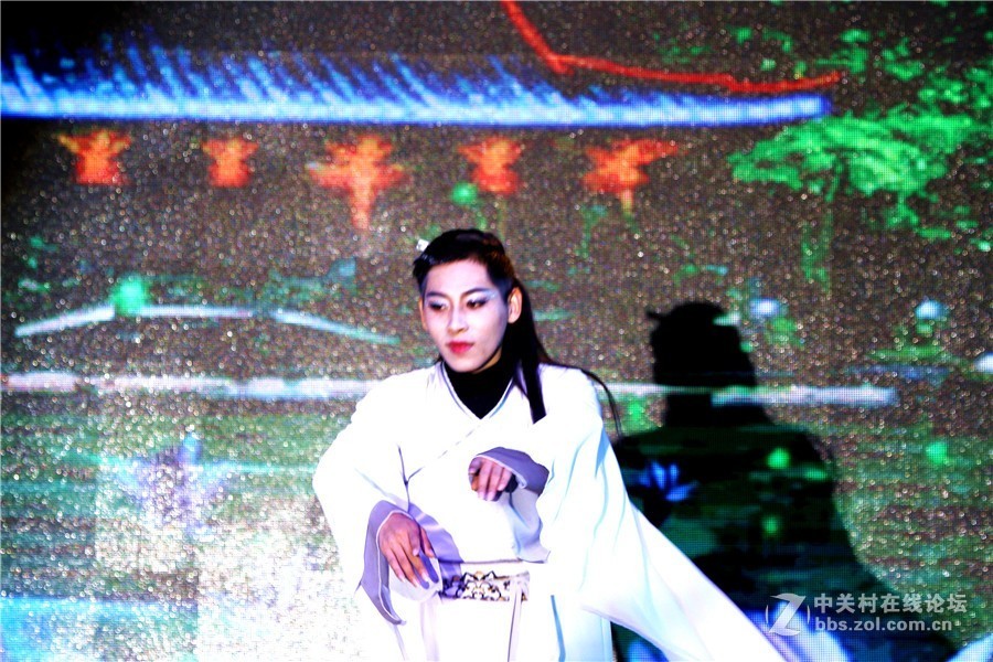 中/日/韩首届民族音乐大典今晚举行