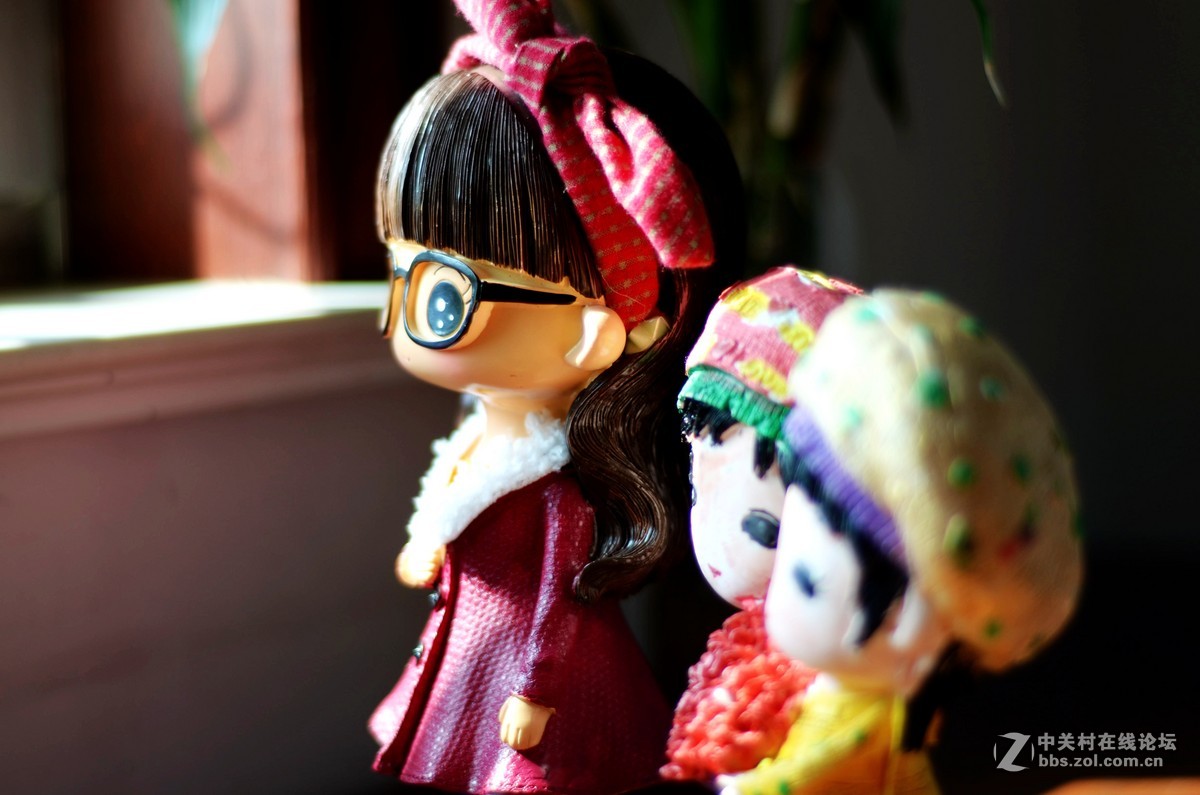 快要出远门了！由于环境问题没办法带相机，女儿上学了！要出发之前拍几张玩偶