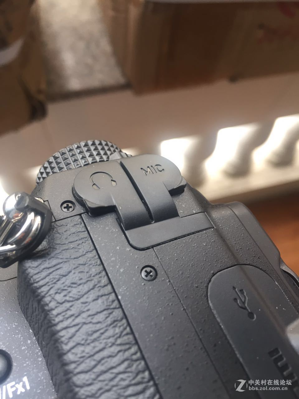 帮我看看这个宾得K1是否有拆机痕迹