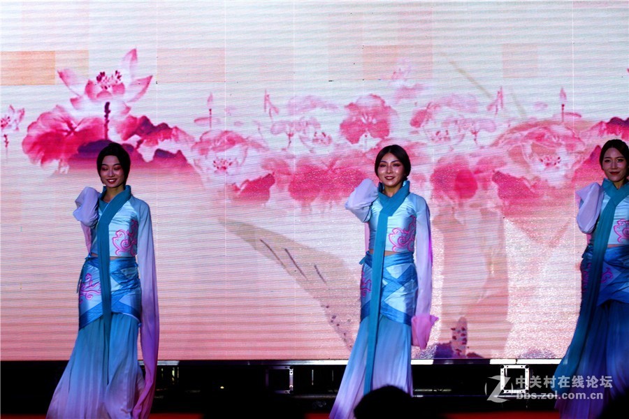 中/日/韩首届民族音乐大典今晚举行