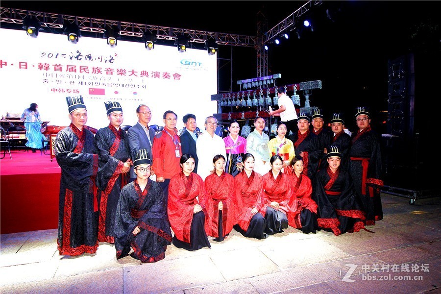 中/日/韩首届民族音乐大典今晚举行