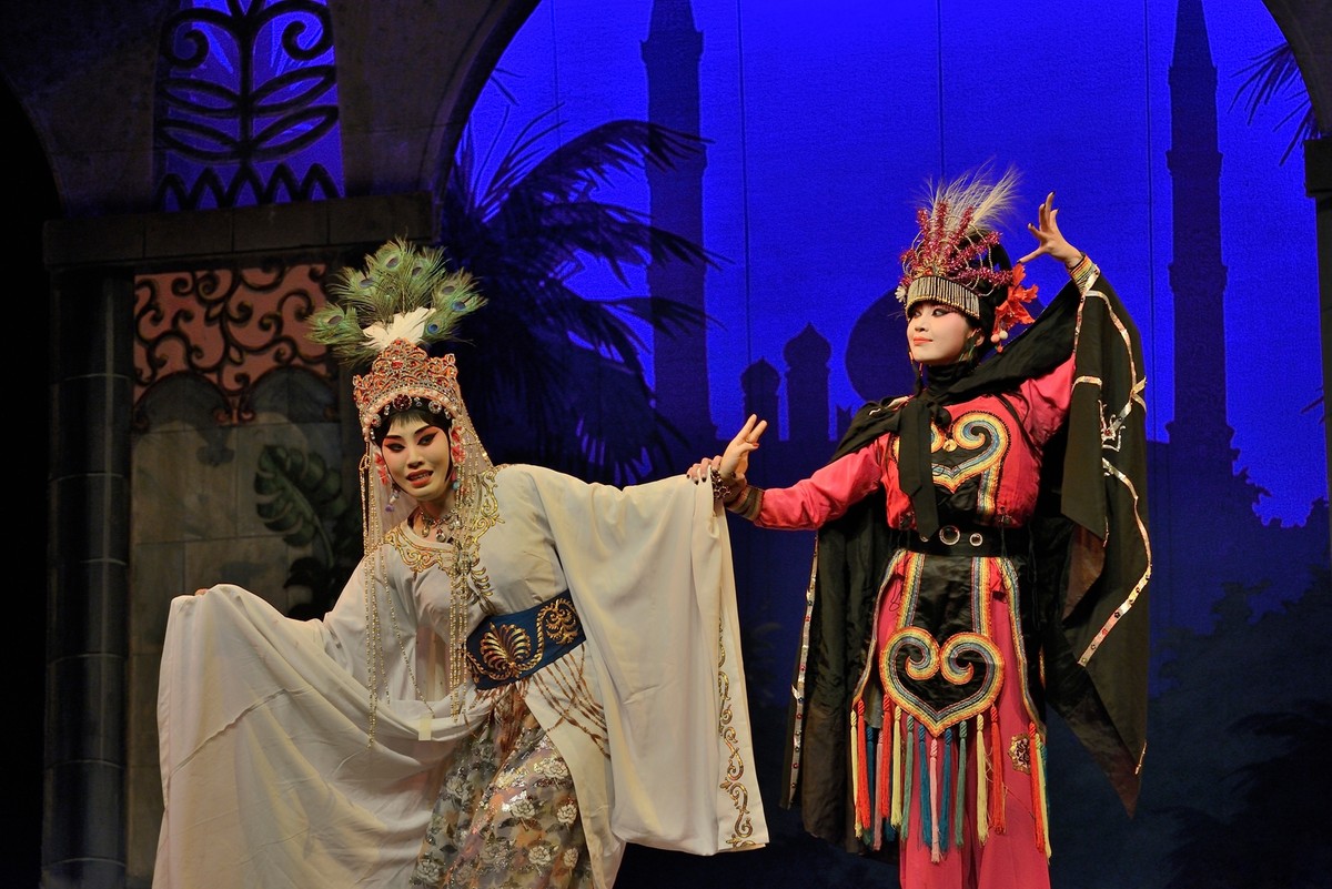 上海京剧院迎新贺岁演出神话京剧武戏《盘丝洞》习作（二）