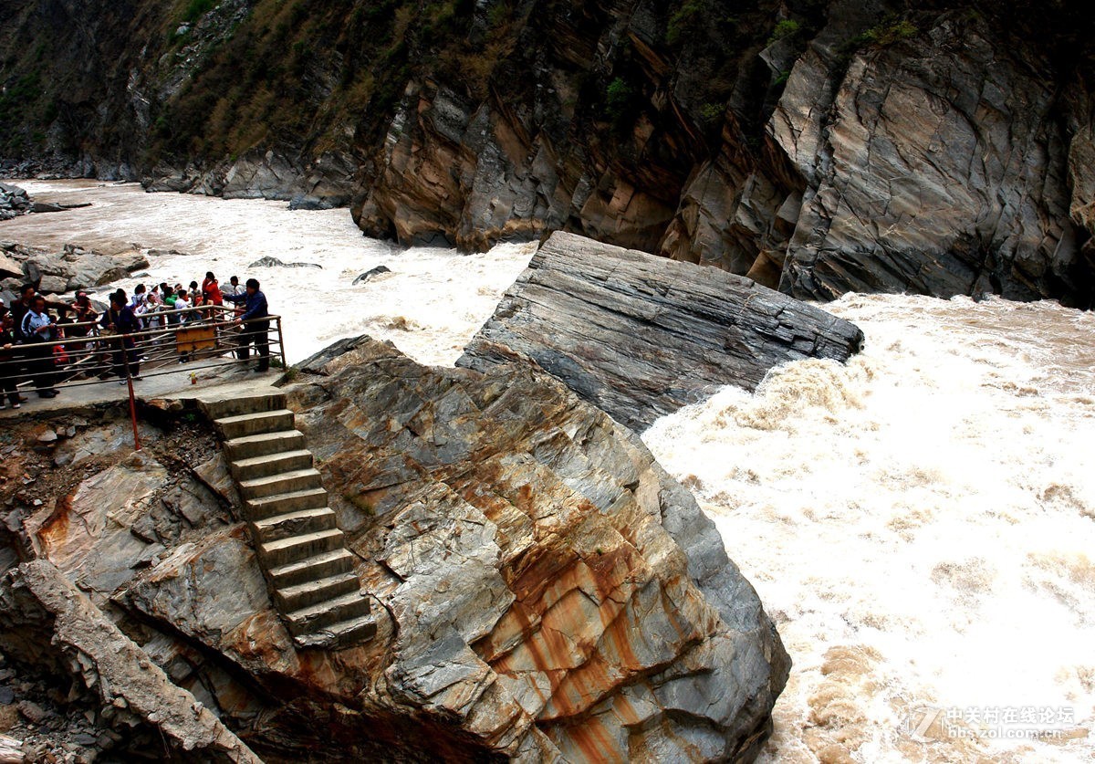丽江行使香格里拉沿途风光