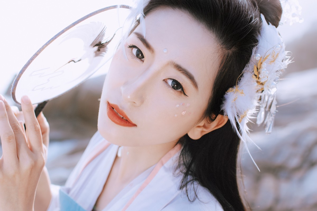 沧海月明珠有泪