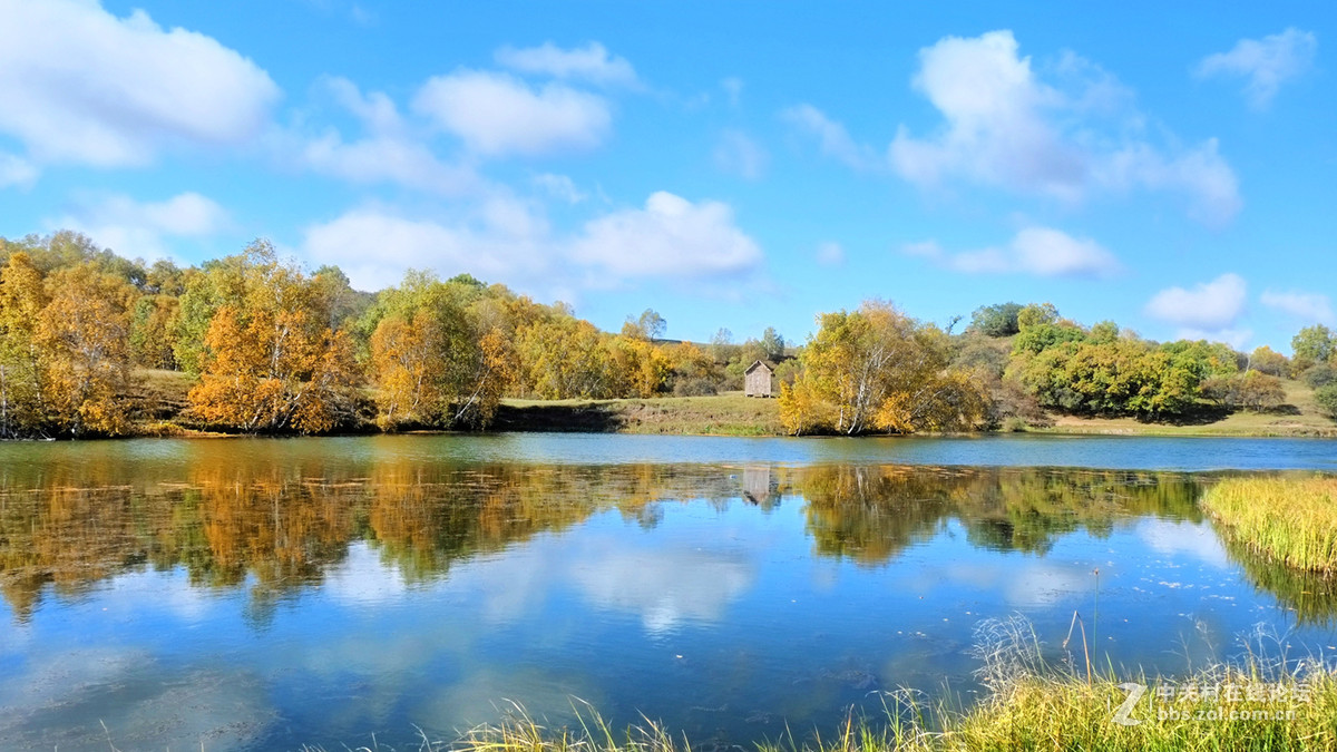 乌兰布统公主湖