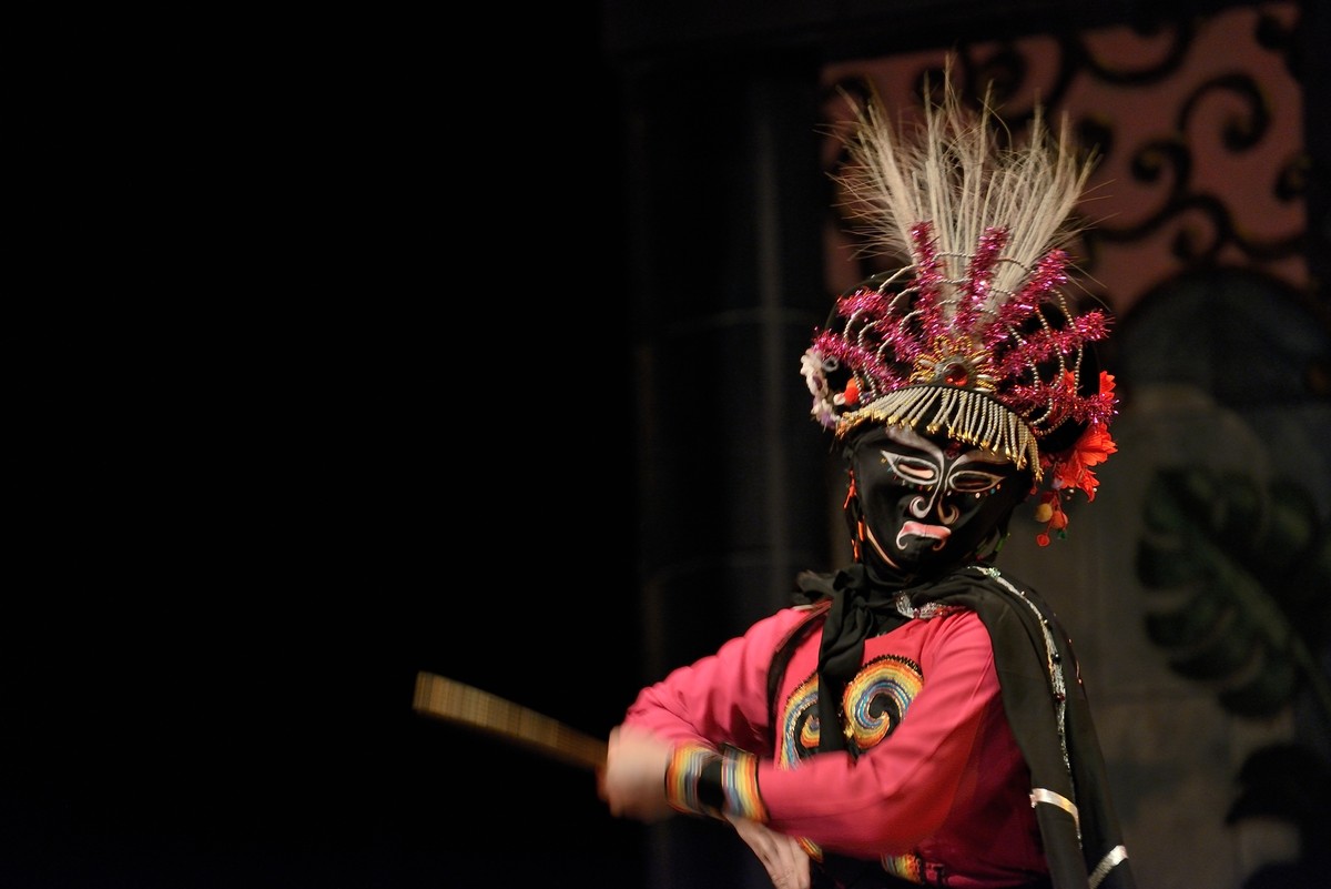 上海京剧院迎新贺岁演出神话京剧武戏《盘丝洞》习作（二）