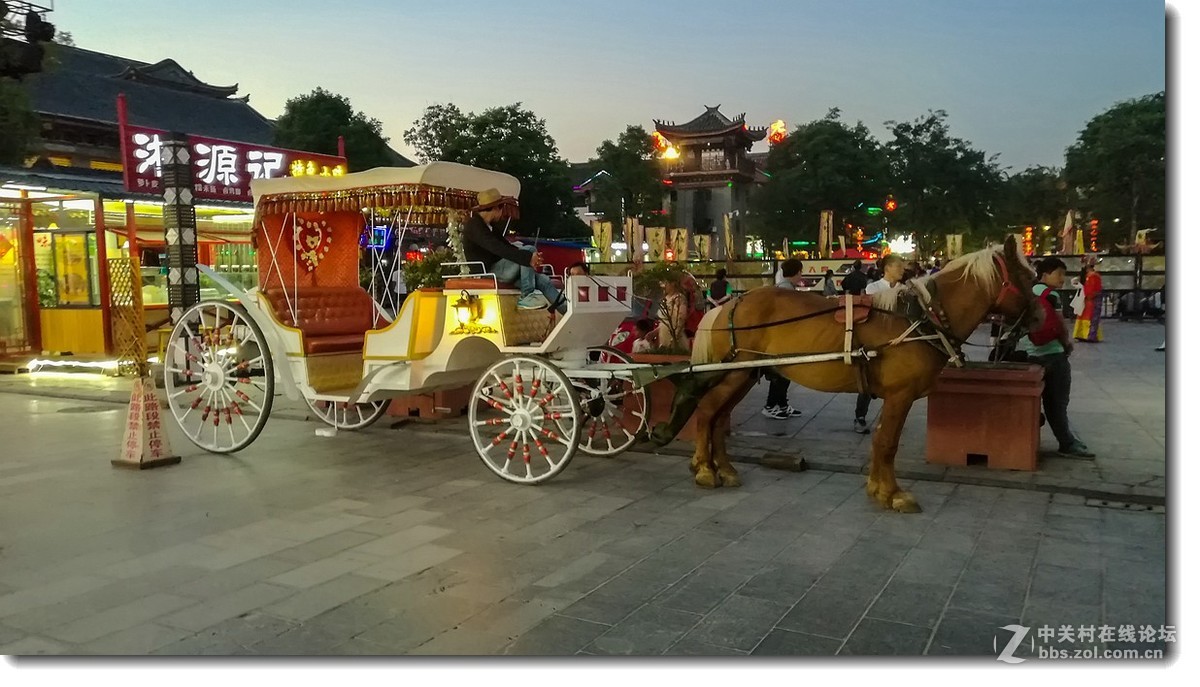 陕川云贵湘骑游手机随拍——彝人古镇