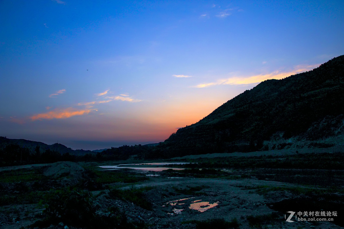 回家路上的夕陽