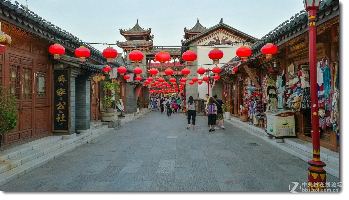 陕川云贵湘骑游手机随拍——彝人古镇