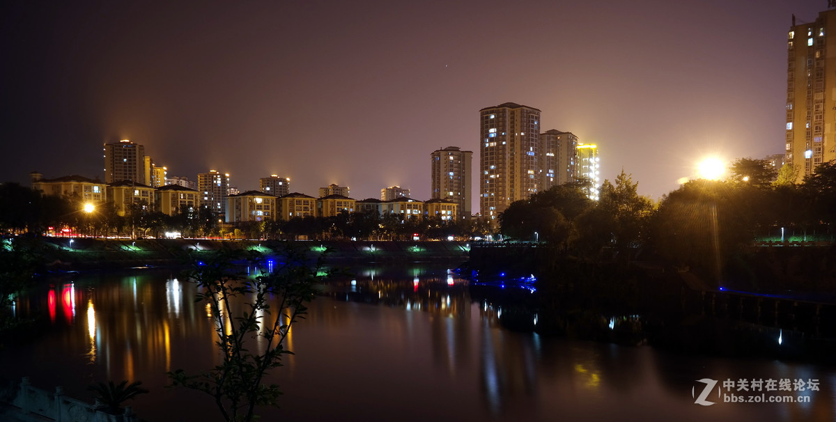 小城夜景（一）