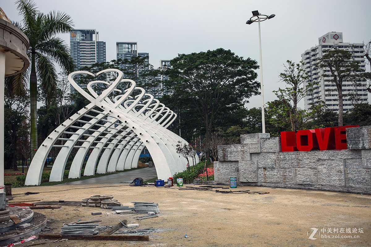 文华公园添新颜