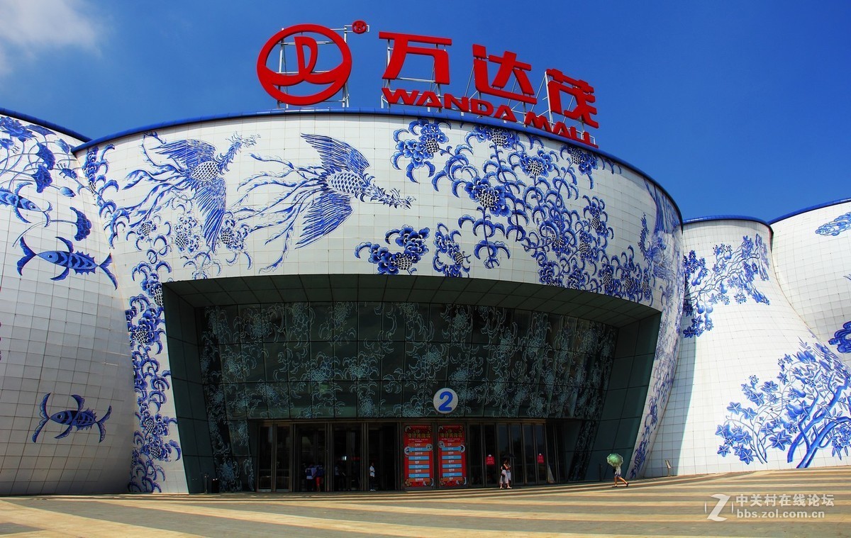 #佳能月赛-秋高气爽#雄伟壮观的南昌万达茂，青花瓷建筑风光。