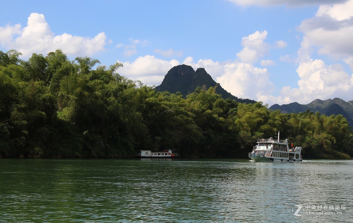 蓝色的红水河 之二