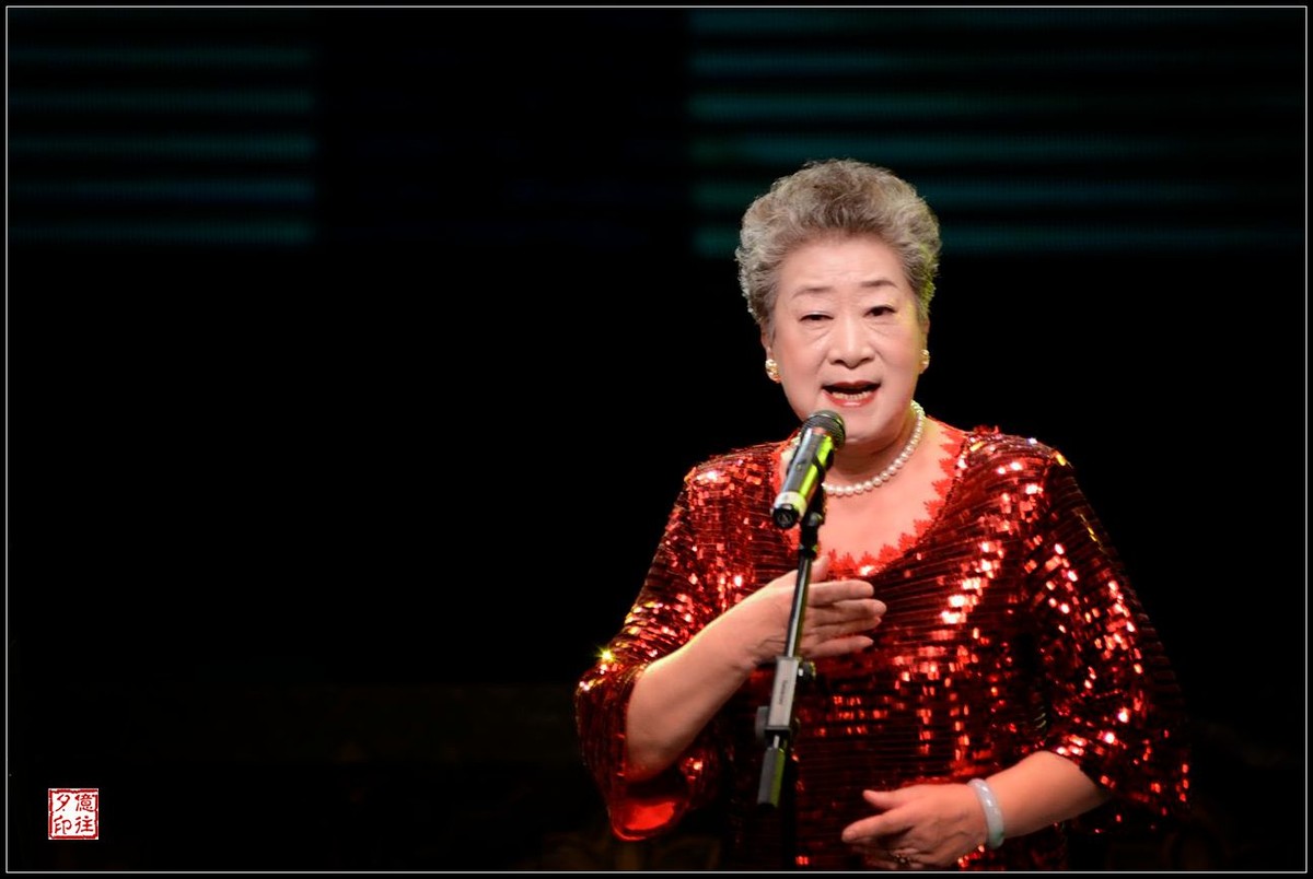 [ 梅派表演艺木家范玉媛从艺60周年大型京剧演唱会