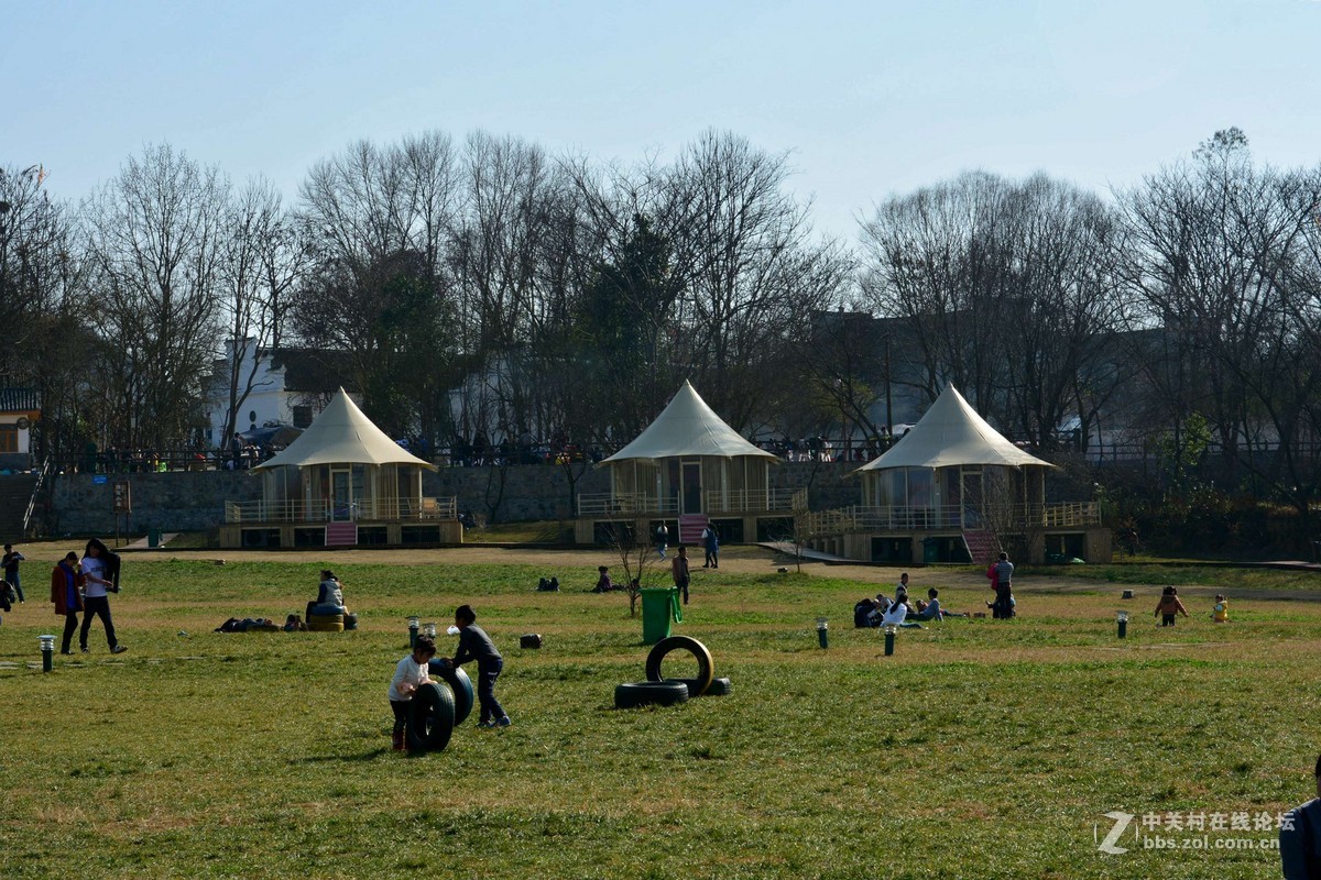 三岔河畔，美丽的纳孔布依寨