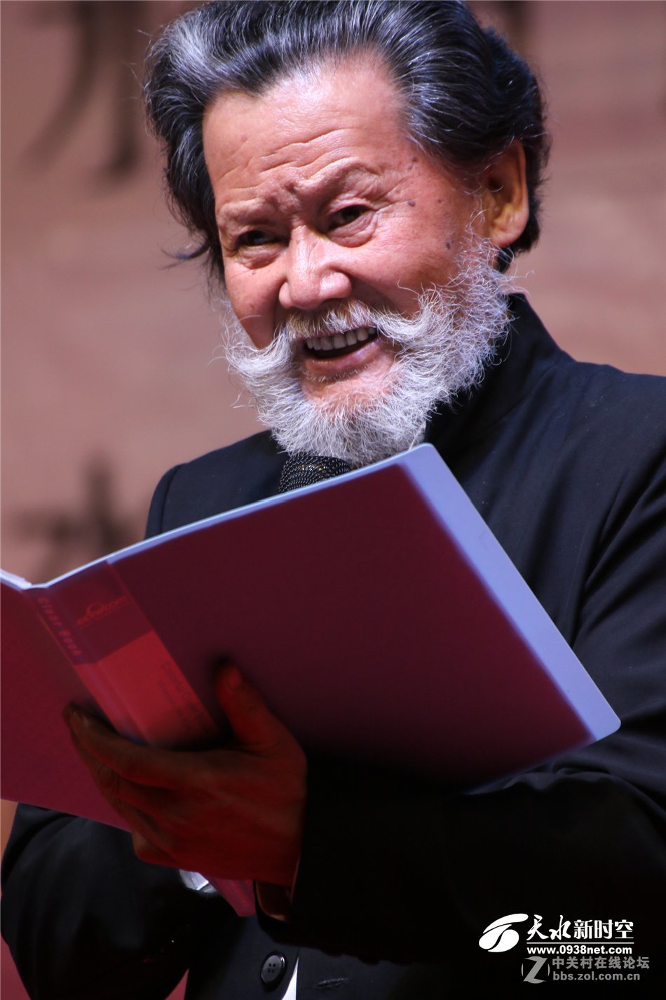 人像拍摄，朗诵的老艺术家