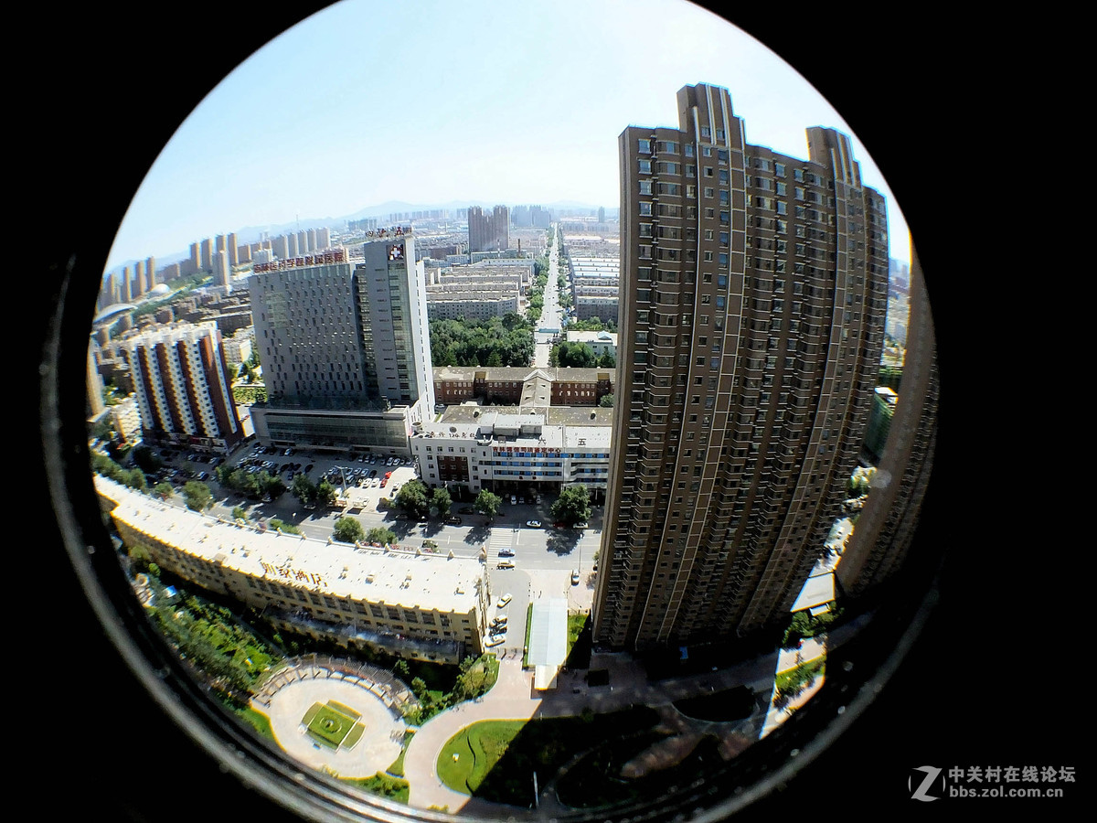 求指教，单反不能用鱼眼附加镜头