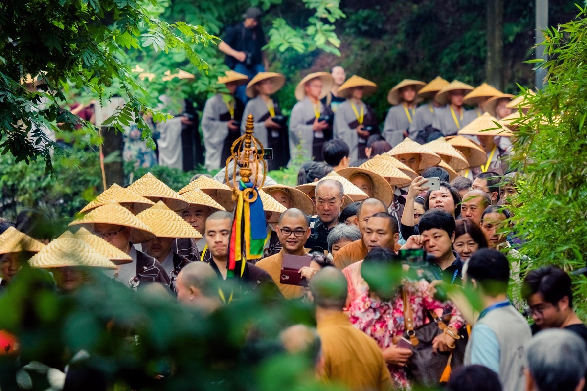 《千僧托钵行脚慈善祈福法会》-中关村在线摄影论坛