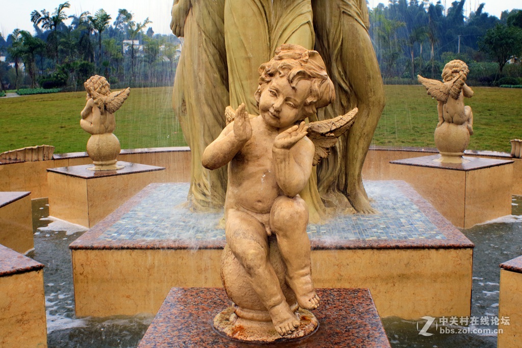 《M3绿莱28/2.8阴雨天试镜照》