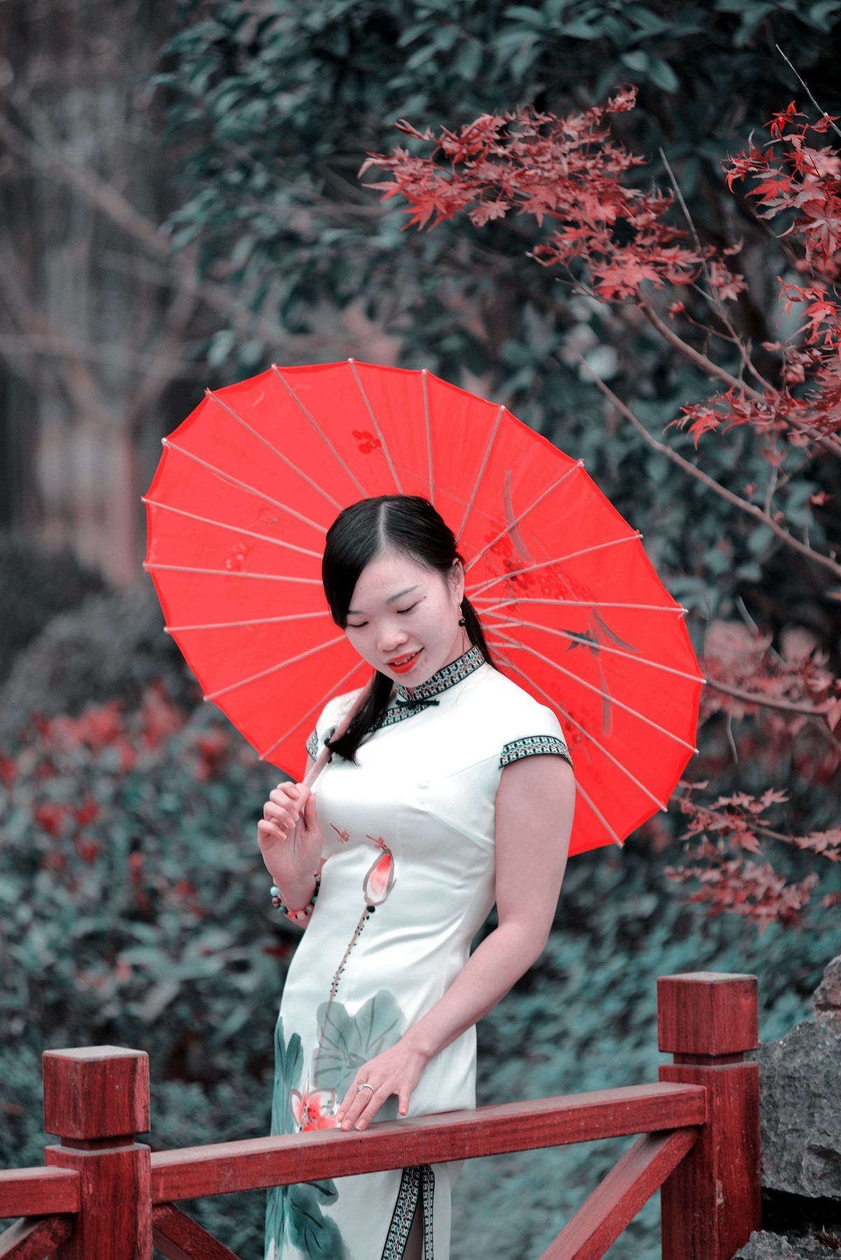 这家百人作坊，，，凭什么年入70亿，，，还成了OpenAI的御用陪练？？