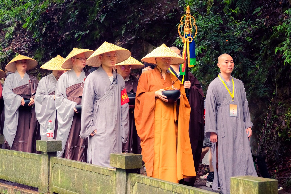 《千僧托钵行脚慈善祈福法会》-中关村在线摄影论坛