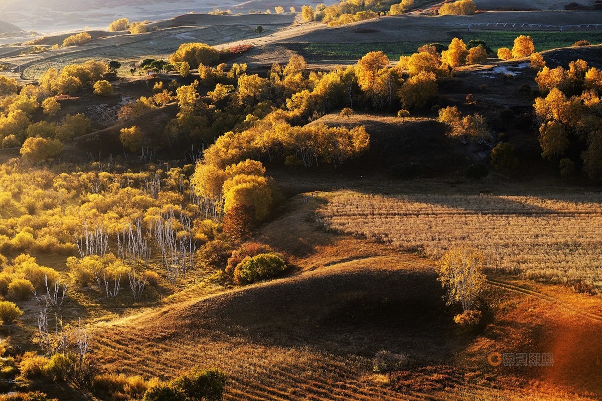 #ZOL月赛晒秋# 透风沟晨曦秋映